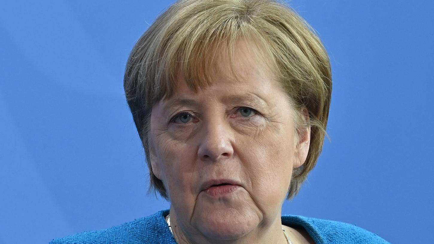 Angela Merkel hat zum Auftakt der Jahrestagung der WHO in einer Videobotschaft vor neuen Pandemiegefahren gewarnt.
Angela Merkel hat zum Auftakt der Jahrestagung der WHO in einer Videobotschaft vor neuen Pandemiegefahren gewarnt.