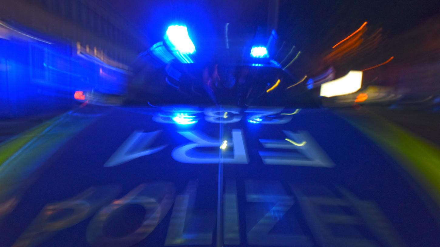 Am Pfingstmontag war die Polizei bei Dietfurt im Einsatz (Symbolbild).