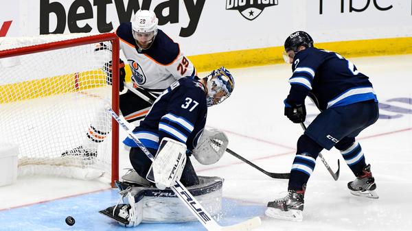 Winnipeg Jets - Edmonton Oilers