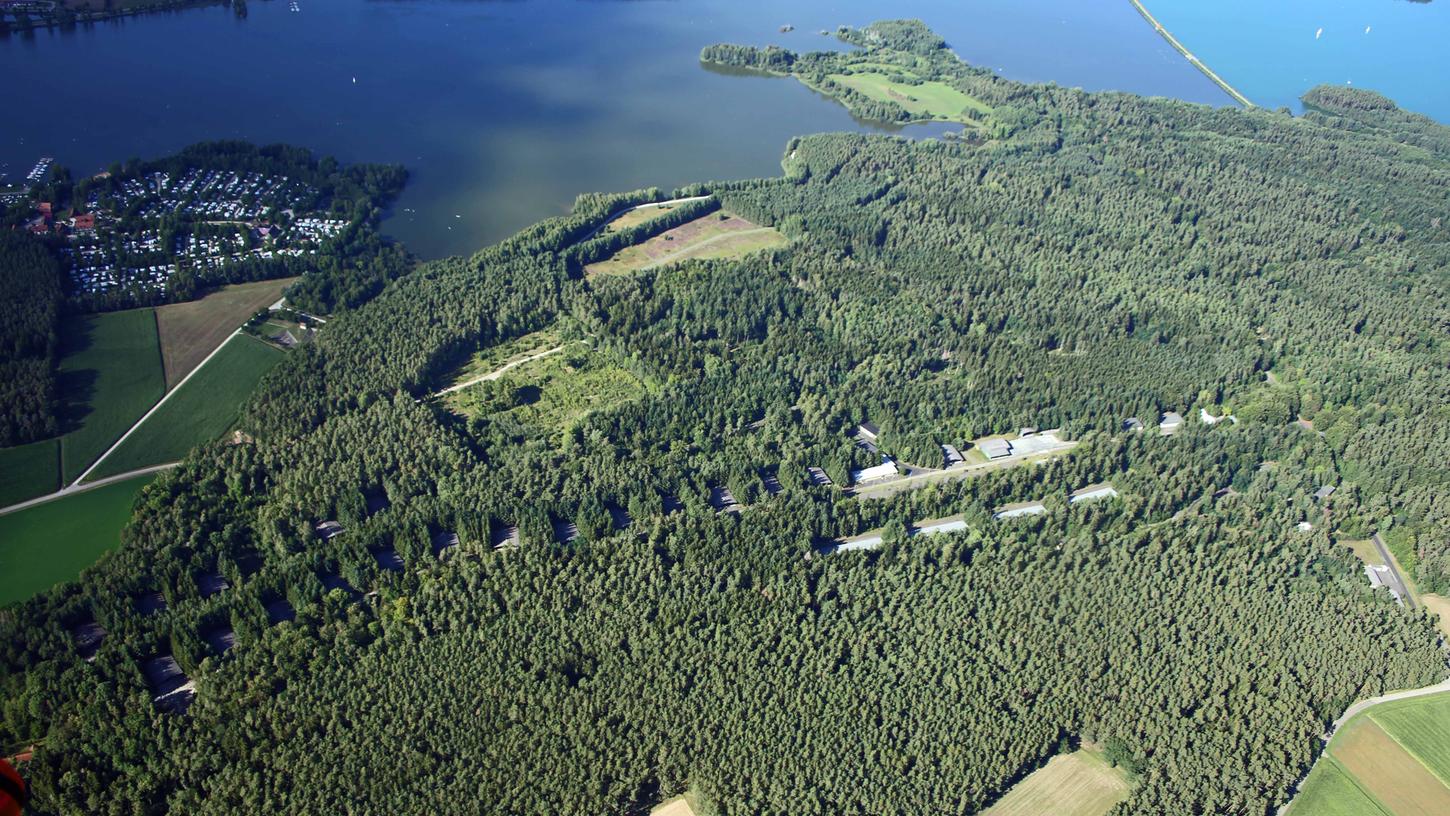 Auf dem 165 Hektar großen sogenannten Muna-Gelände bei Langlau am Ufer des Brombachsees sollte die Ferienanlage von Center Parcs entstehen.