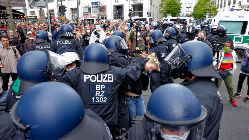 Proteste gegen die Corona-Politik: In Berlin gingen vor einer Woche mehrere hundert "Querdenker" auf die Straße.