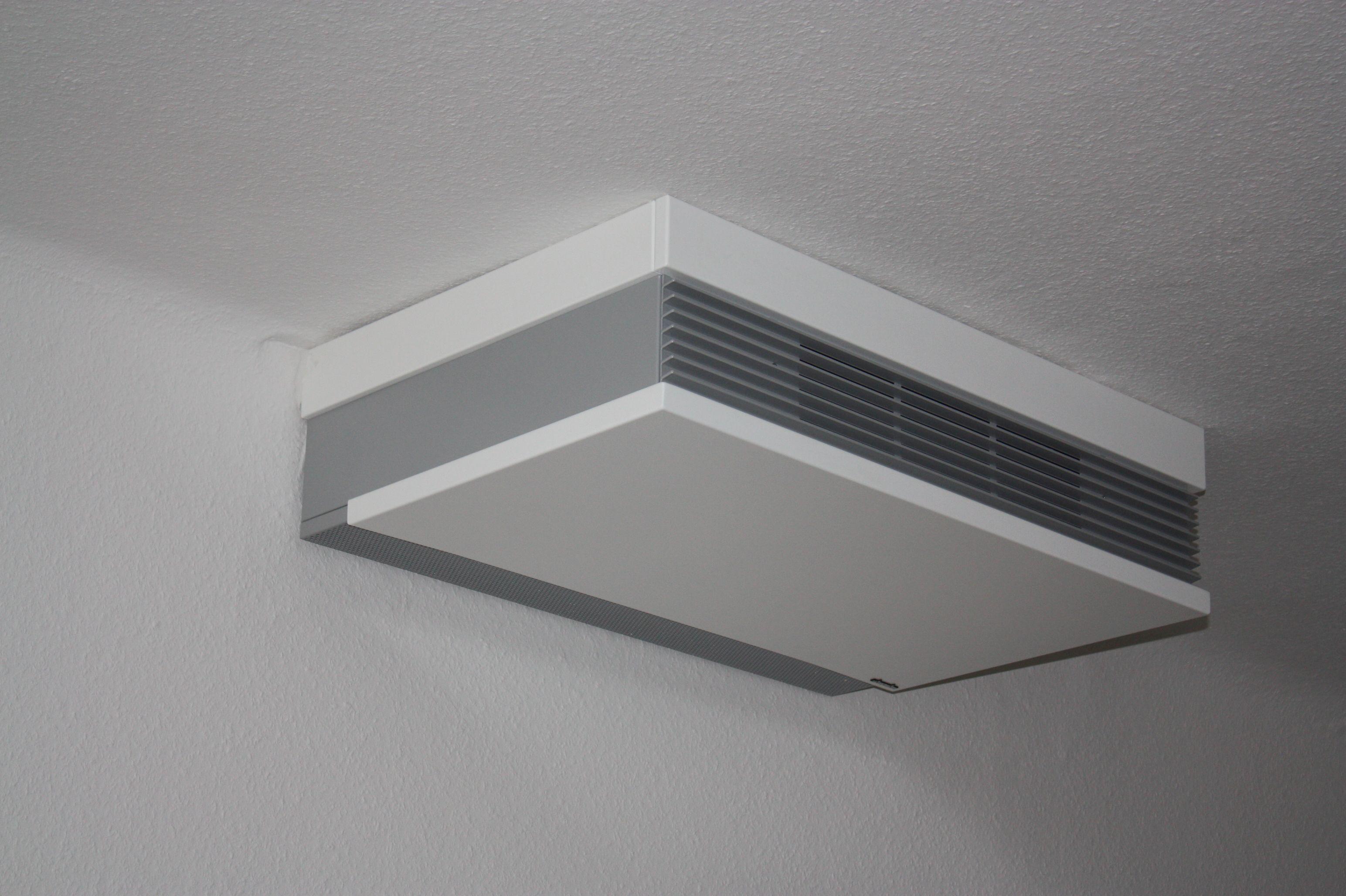 Alle Büros im Rathaus wurden mit einer Klimaanlage ausgestattet. Bewusst wurde auf ein System mit Kältemittel verzichtet, diese Anlage funktioniert auf Wasserbasis.