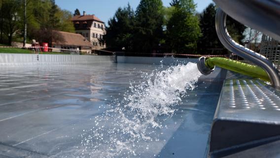 Ab Fronleichnam: Wasserratten dürfen ins Nürnberger Naturgartenbad