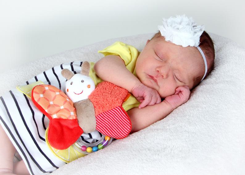 Am 10. Mai kam die kleine Emilia im Theresien-Krankenhaus zur Welt - mit 46 Zentimetern und 2935 Gramm.