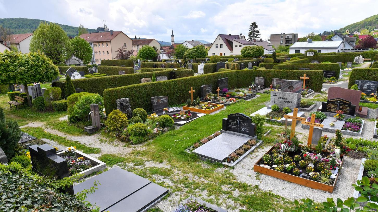 Friedhofsanierung in Ebermannstadt: So geht es nun weiter