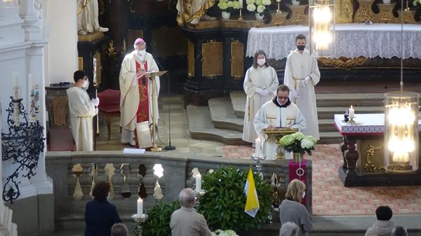 FOR-ErzbischofSchick