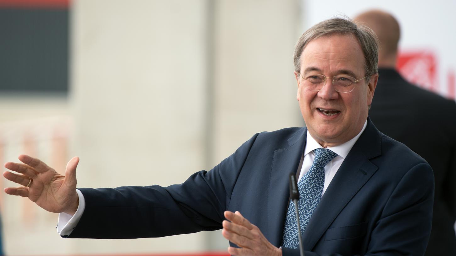 Die NRW-CDU will den Unions-Kanzlerkanndidaten am Samstag auf Platz eins ihrer Landesliste für die Bundestagswahl wählen
Die NRW-CDU will den Unions-Kanzlerkanndidaten am Samstag auf Platz eins ihrer Landesliste für die Bundestagswahl wählen