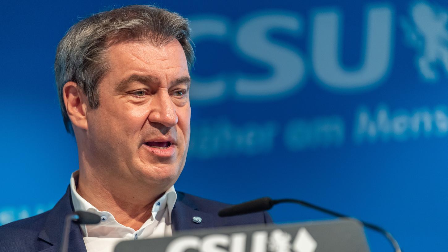 Die erste paritätische Liste in der Parteigeschichte der CSU, das kündigte nun Ministerpräsident Markus Söder in einer Videokonferenz an.
Die erste paritätische Liste in der Parteigeschichte der CSU, das kündigte nun Ministerpräsident Markus Söder in einer Videokonferenz an.
