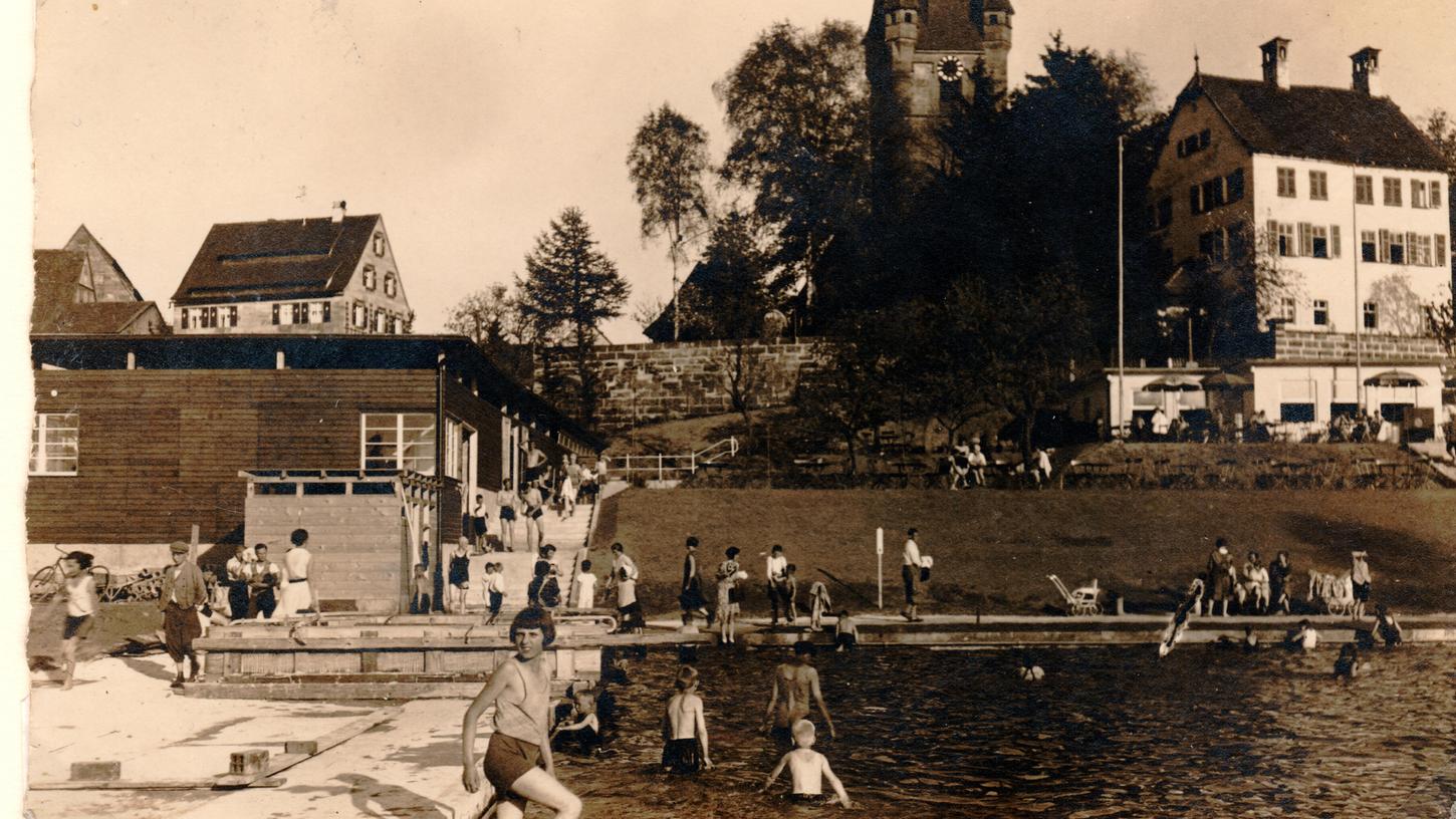 Im Jahr 1932 war das Schlossbad in Heroldsberg gerade mal ein Jahr alt. Zahlreiche Besucher nutzten die lang ersehnte Möglichkeit zum Erfrischen und Schwimmen.