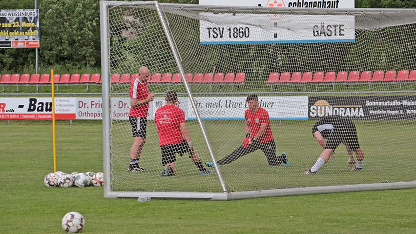 Trainingsauftakt beim TSV 1860 Weißenburg
