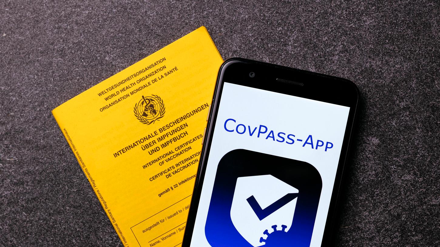 CovPass und Corona-Warn-App bieten mittlerweile viele Funktionen für Nutzerinnen und Nutzer.