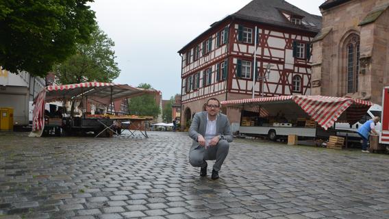 Kritikpunkt Kopfsteinpflaster: Gerade Seniorinnen und Senioren, aber auch Eltern mit Kinderwagen sind genervt. "Wir haben das auf dem Schirm und suchen nach Verbesserungsmöglichkeiten", verspricht OB Peter Reiß. Kritikpunkt Kopfsteinpflaster: Gerade Seniorinnen und Senioren, aber auch Eltern mit Kinderwagen sind genervt. "Wir haben das auf dem Schirm und suchen nach Verbesserungsmöglichkeiten", verspricht OB Peter Reiß.