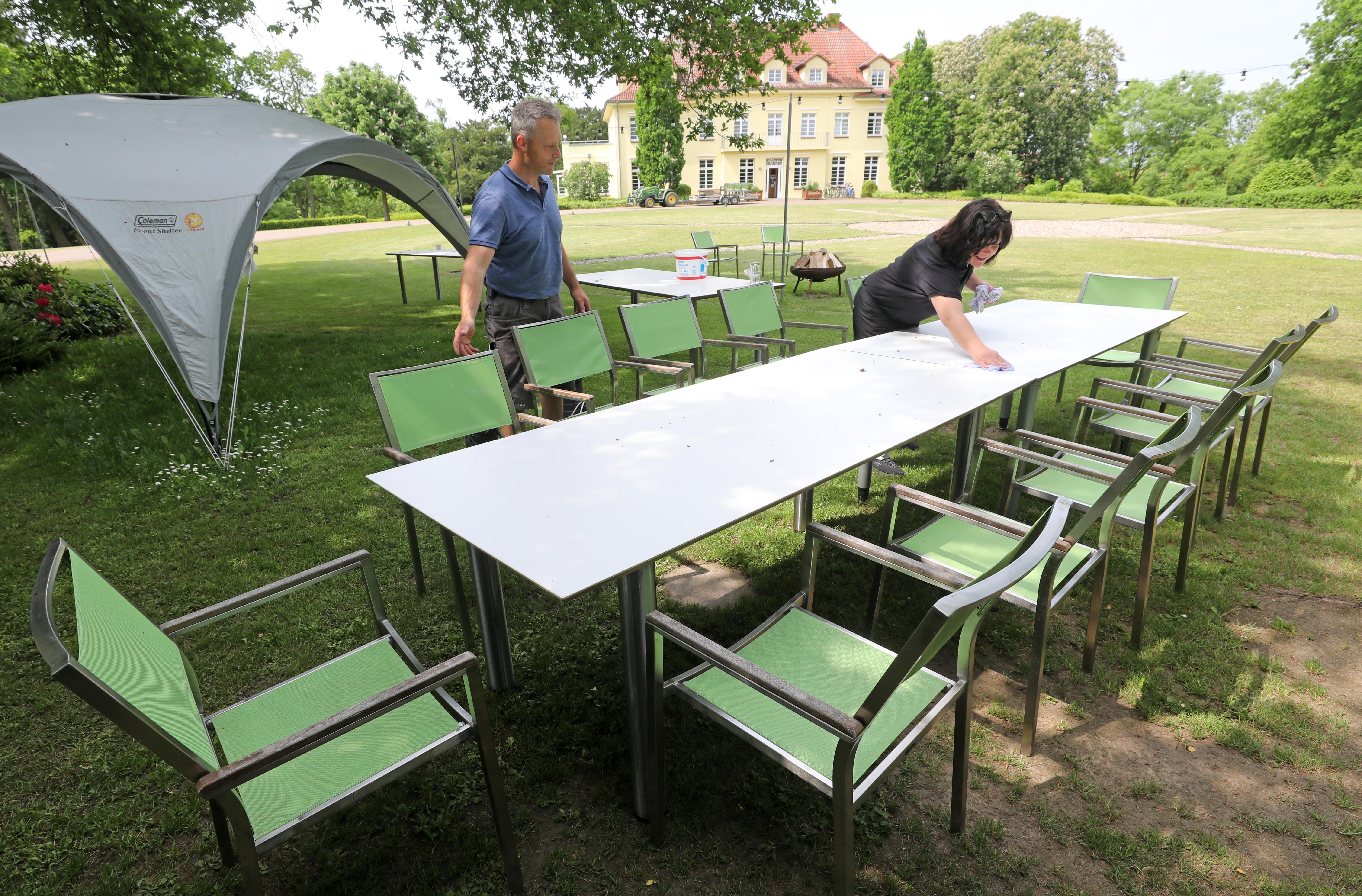 hochzeiten geburtstage taufe diese regeln gelten in bayern fur feste nordbayern