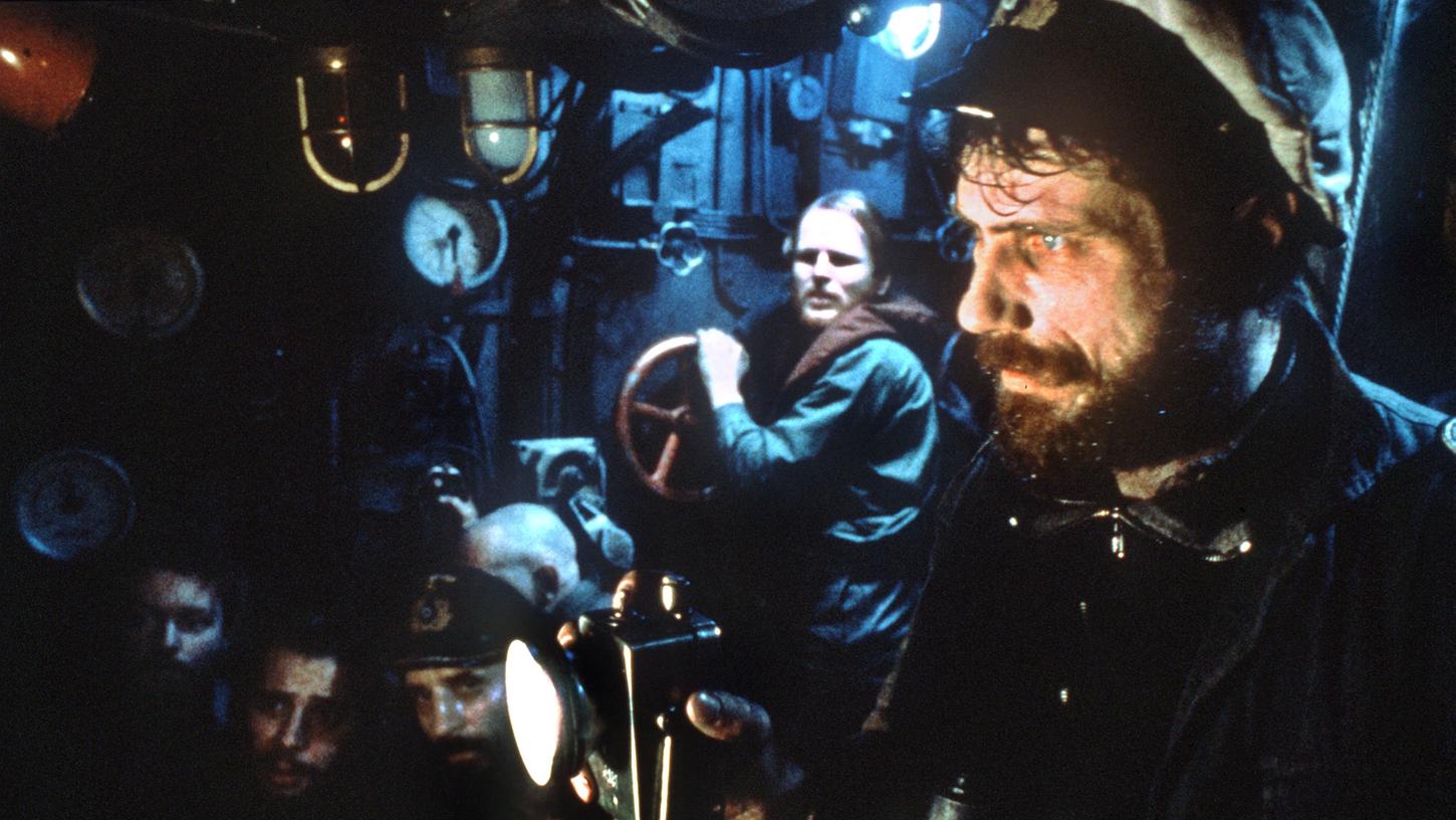 Schauspieler Jürgen Prochnow (rechts) in seiner Paraderolle als Schauspieler Jürgen Prochnow (rechts) in seiner Paraderolle als