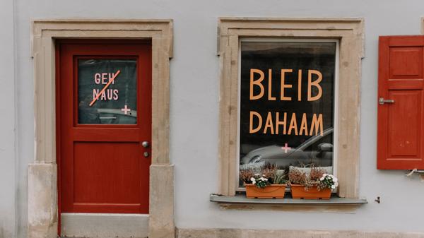 "Im Lockdown" heißt dieses Foto von Jana Schuler, die in Bamberg und Forchheim unterwegs war, um die Auswirkungen der Pandemie in Franken zu dokumentieren. Sie gewann beim "Pressefoto Bayern" den "Newcomer Award".