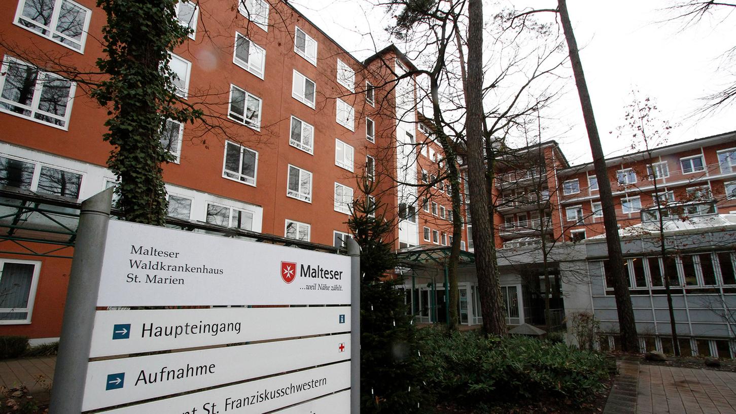 Im Malteser Waldkrankenhaus St. Marien in Erlangen sind nach der Corona-Pause wieder Krankenbesuche möglich. Im Malteser Waldkrankenhaus St. Marien in Erlangen sind nach der Corona-Pause wieder Krankenbesuche möglich.