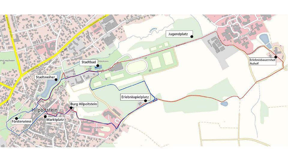 Die zwei Touren für den Familienerlebnispfad. Die blaue ist vergleichsweise kurz, die rote führt bis hinaus zum Auhof. Alle 500 Meter soll es Spielstationen geben. Offizieller Start ist am Parkplatz an der Försterwiese (links). Eigentlich kann man aber überall einsteigen.
Die zwei Touren für den Familienerlebnispfad. Die blaue ist vergleichsweise kurz, die rote führt bis hinaus zum Auhof. Alle 500 Meter soll es Spielstationen geben. Offizieller Start ist am Parkplatz an der Försterwiese (links). Eigentlich kann man aber überall einsteigen.