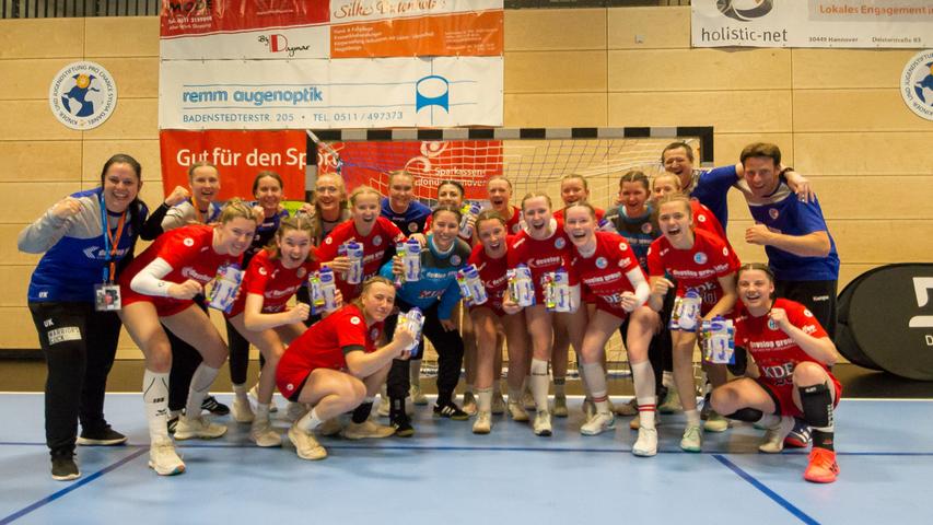 Jubel, Trubel, Humba: HCE-Juniorinnen feiern Bronze bei der Deutschen Meisterschaft