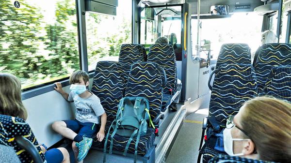 Die VGN-Freizeitlinie Burgenwinkel-Express bringt die Ausflügler von Ort zu Ort zwischen Haßfurt und Ebern.