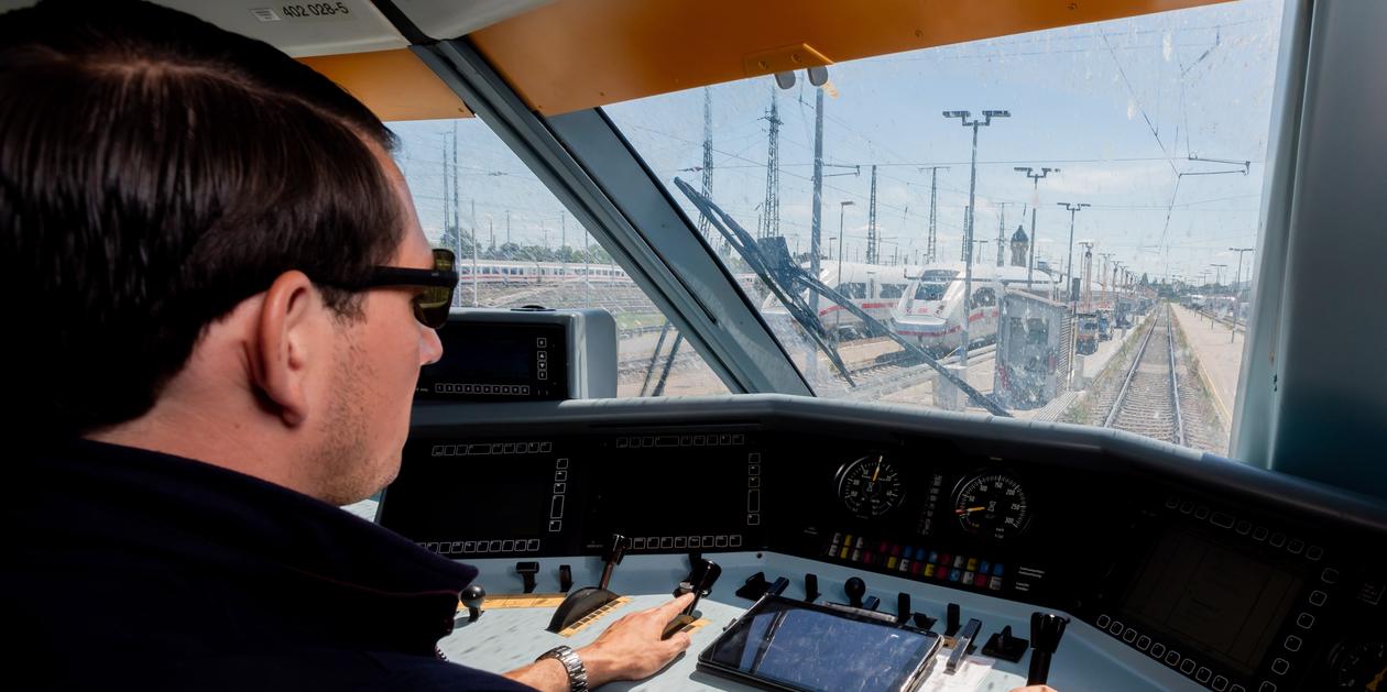 GDL-Bahnstreik am 10. Januar: Wie viel Geld verdient ein Lokführer bei der Deutschen Bahn? | nn.de