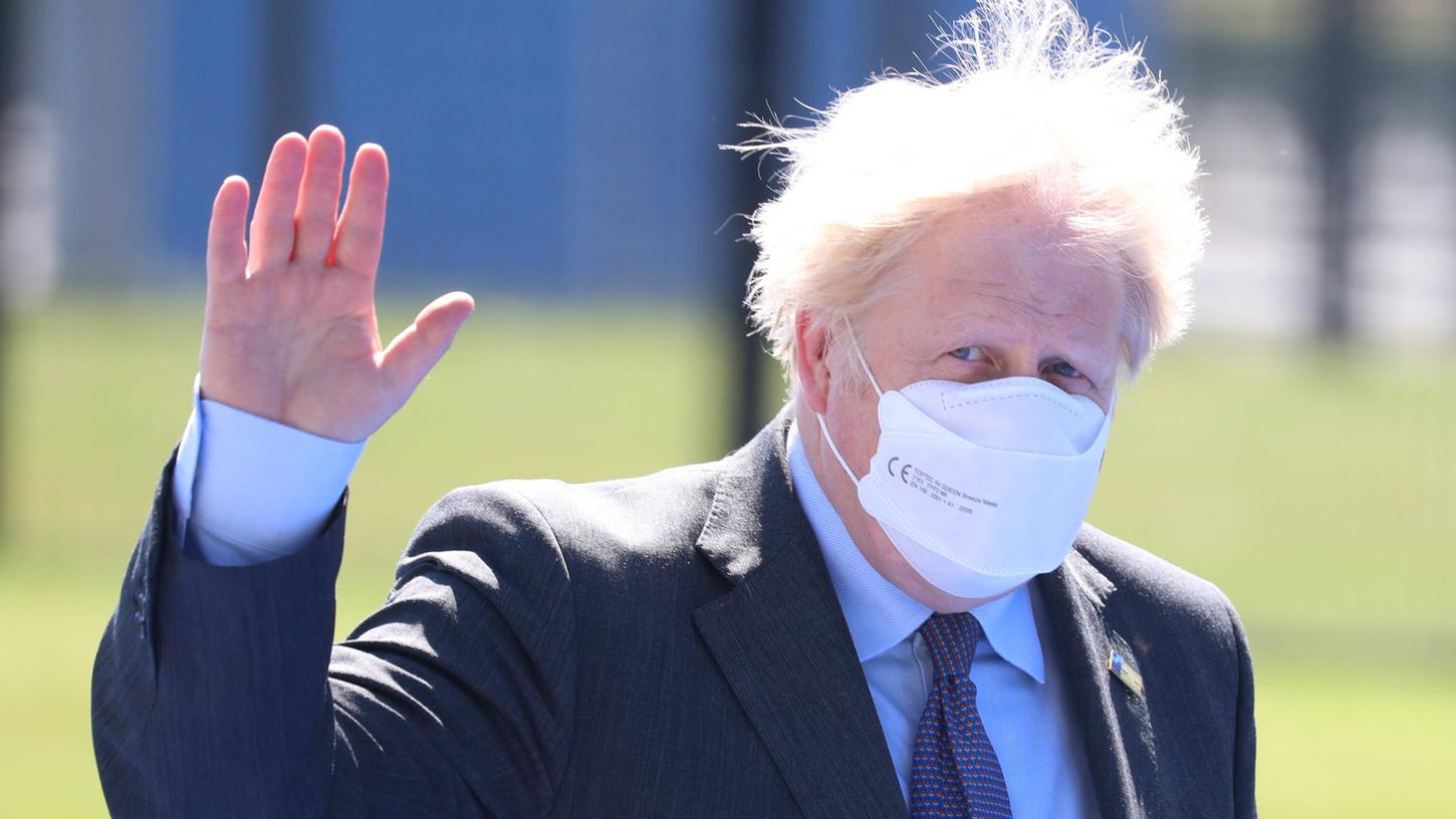 Boris Johnson, Premierminister von Großbritannien, hat Zweifel an der Aufhebung aller Corona-Beschränkungen in England. Die restlichen Maßnahmen wurden daher verlängert.
Boris Johnson, Premierminister von Großbritannien, hat Zweifel an der Aufhebung aller Corona-Beschränkungen in England. Die restlichen Maßnahmen wurden daher verlängert.