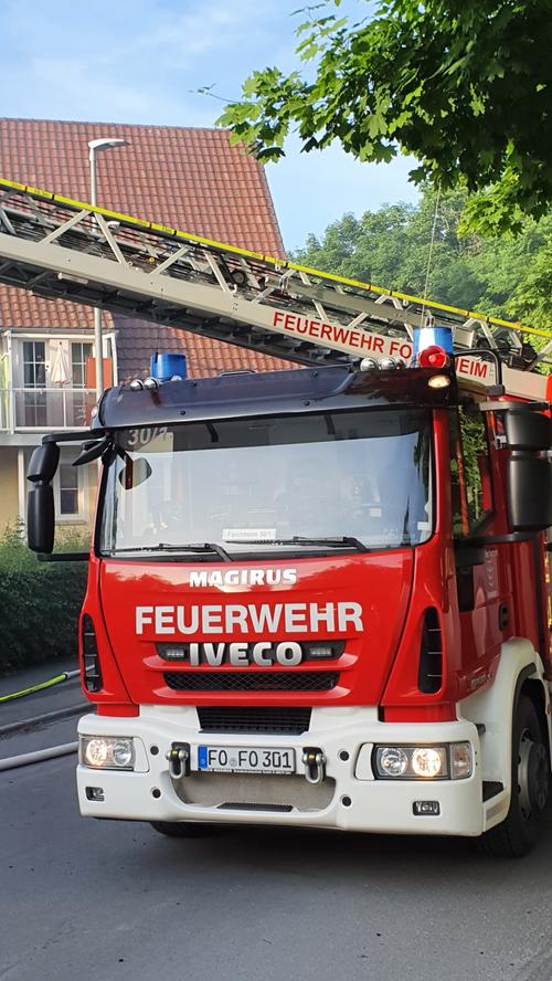 Feuer im Landkreis Forchheim: Haus am Erlebnispark Schloss Thurn brennt