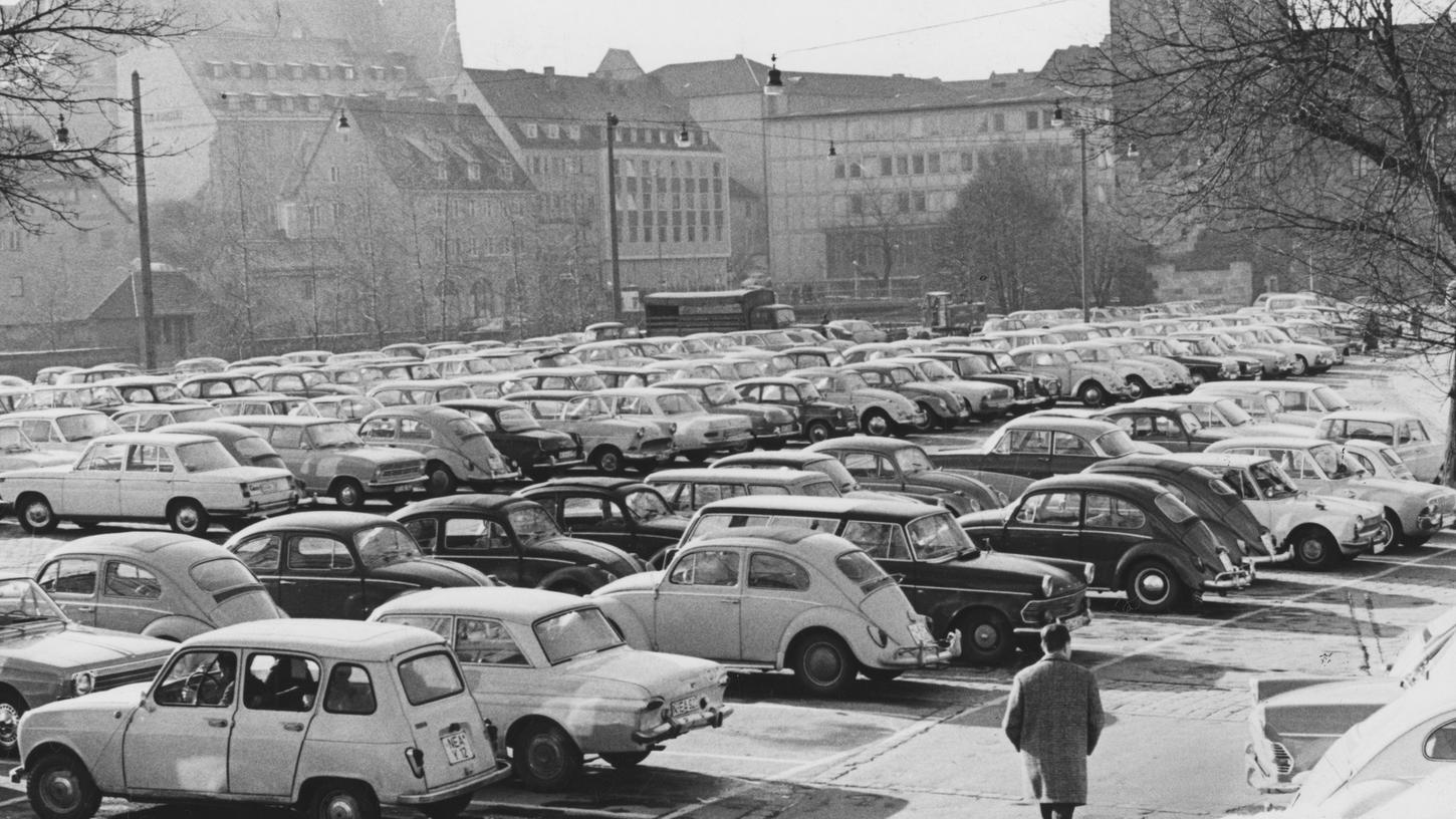 Das Konzept für Nürnberg: statt großer Parkplätze künftig Parkhäuser im Zentrum. Das Konzept für Nürnberg: statt großer Parkplätze künftig Parkhäuser im Zentrum.