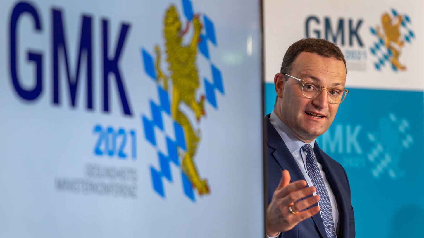 Masken im Unterricht bis zum Sommer? Das sagt Gesundheitsminister Spahn Masken im Unterricht bis zum Sommer? Das sagt Gesundheitsminister Spahn