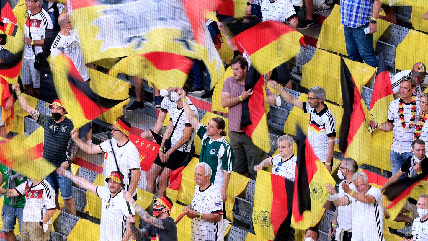 Die EM dient in Sachen Zuschauer als Probelauf für die anstehende Bundesliga-Saison.
Die EM dient in Sachen Zuschauer als Probelauf für die anstehende Bundesliga-Saison.
