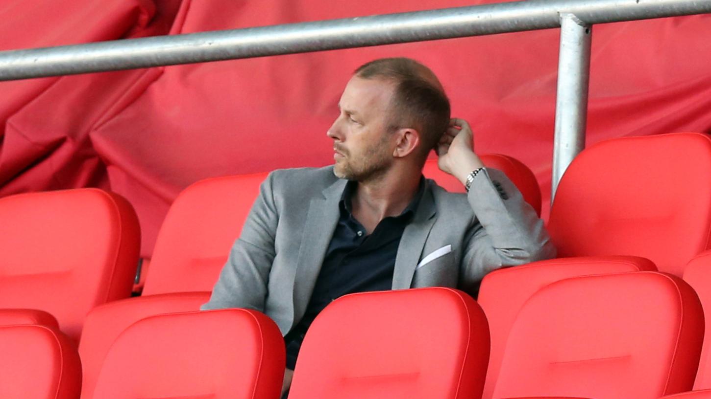 Niels Rossow will mit dem Club in die Bundesliga. Dafür braucht es eine Eigenvermarktung, so der Kaufmännische Vorstand des FCN.
Niels Rossow will mit dem Club in die Bundesliga. Dafür braucht es eine Eigenvermarktung, so der Kaufmännische Vorstand des FCN.