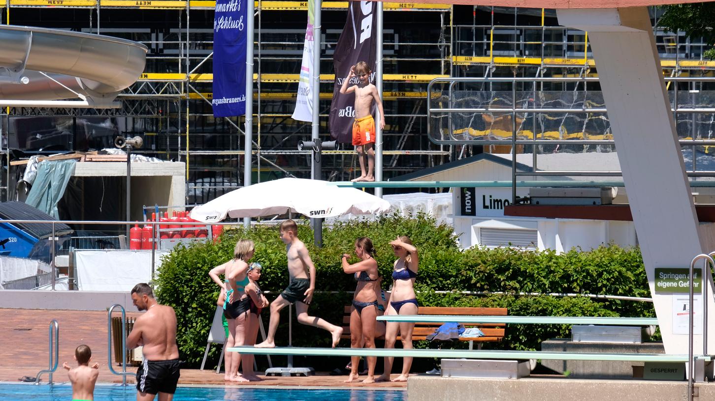 Im Neumarkter Freibad ist bald wieder mehr los. Im Neumarkter Freibad ist bald wieder mehr los.