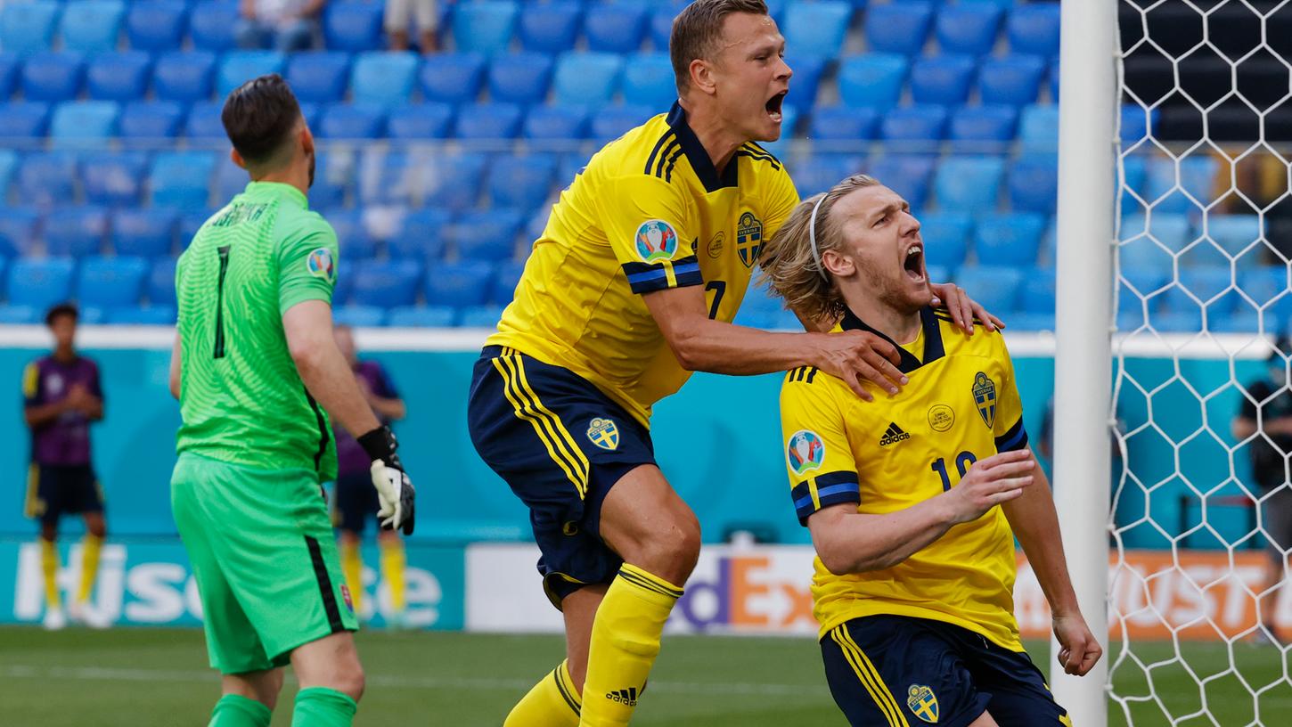 Zweites Spiel, erstes Tor: Schweden feiert dank eines 1:0-Erfolgs gegen die Slowakei den ersten Sieg im Turnier.
Zweites Spiel, erstes Tor: Schweden feiert dank eines 1:0-Erfolgs gegen die Slowakei den ersten Sieg im Turnier.