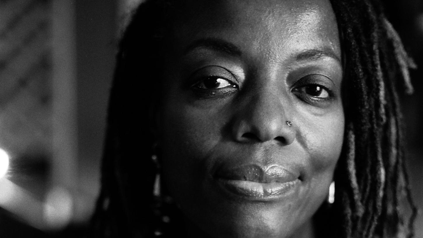 Die simbabwische Autorin und Filmemacherin Tsitsi Dangarembga. Sie erhält den Friedenspreis des Deutschen Buchhandels 2021.