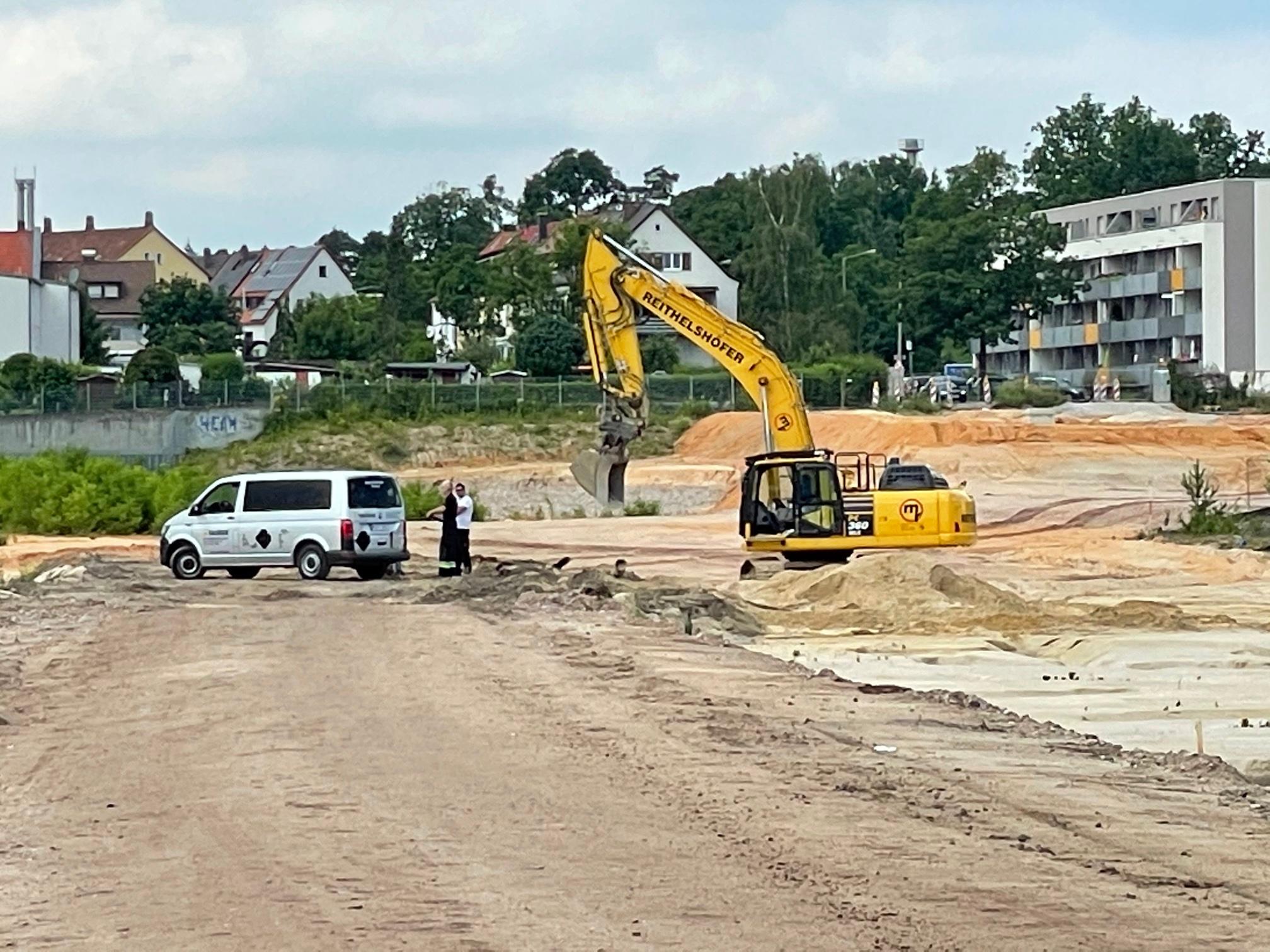 Bilder: 250-Pfund-Bombe in Nürnberg gefunden - Entschärfung am Dienstagabend erfolgreich