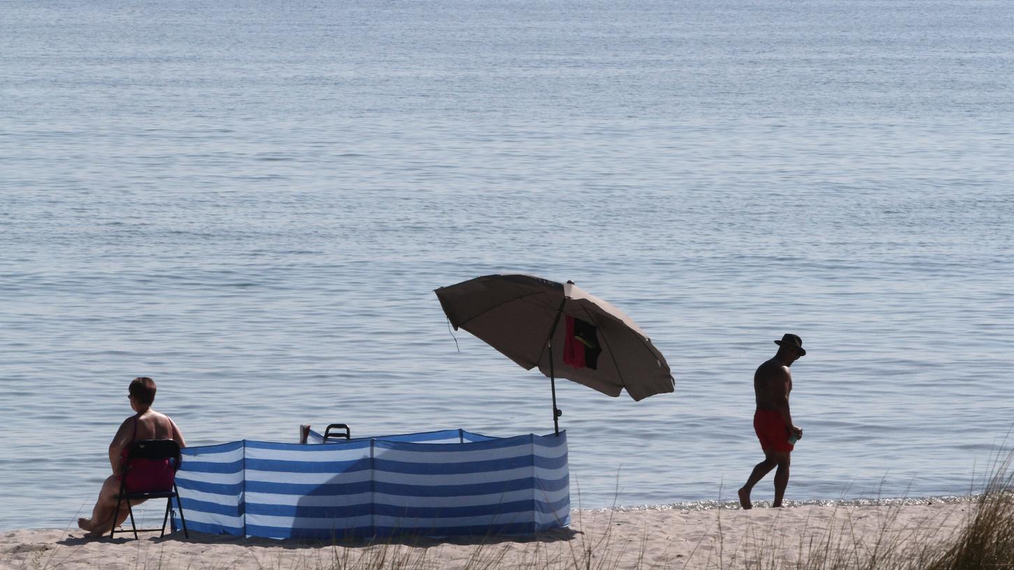 Ein schöner Sommer (fast) ohne Corona? Es könnte klappen. Im Landkreis Roth ist die Inzidenz auf 0 gefallen.
Ein schöner Sommer (fast) ohne Corona? Es könnte klappen. Im Landkreis Roth ist die Inzidenz auf 0 gefallen.