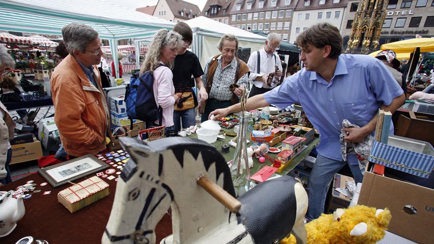 Schaukelpferd - auch ein beliebtes Stück beim Trödelmarkt im Jahr 2009. 