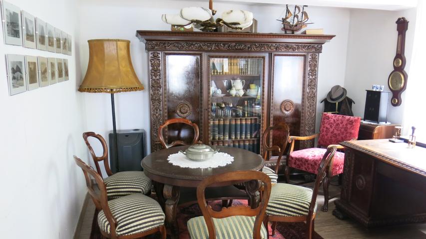 Viele der Zimmer im "Haus Kupfmüller" sind mit stilvollen Möbeln ausgestattet, die einen nostalgischen Flair ausstrahlen.