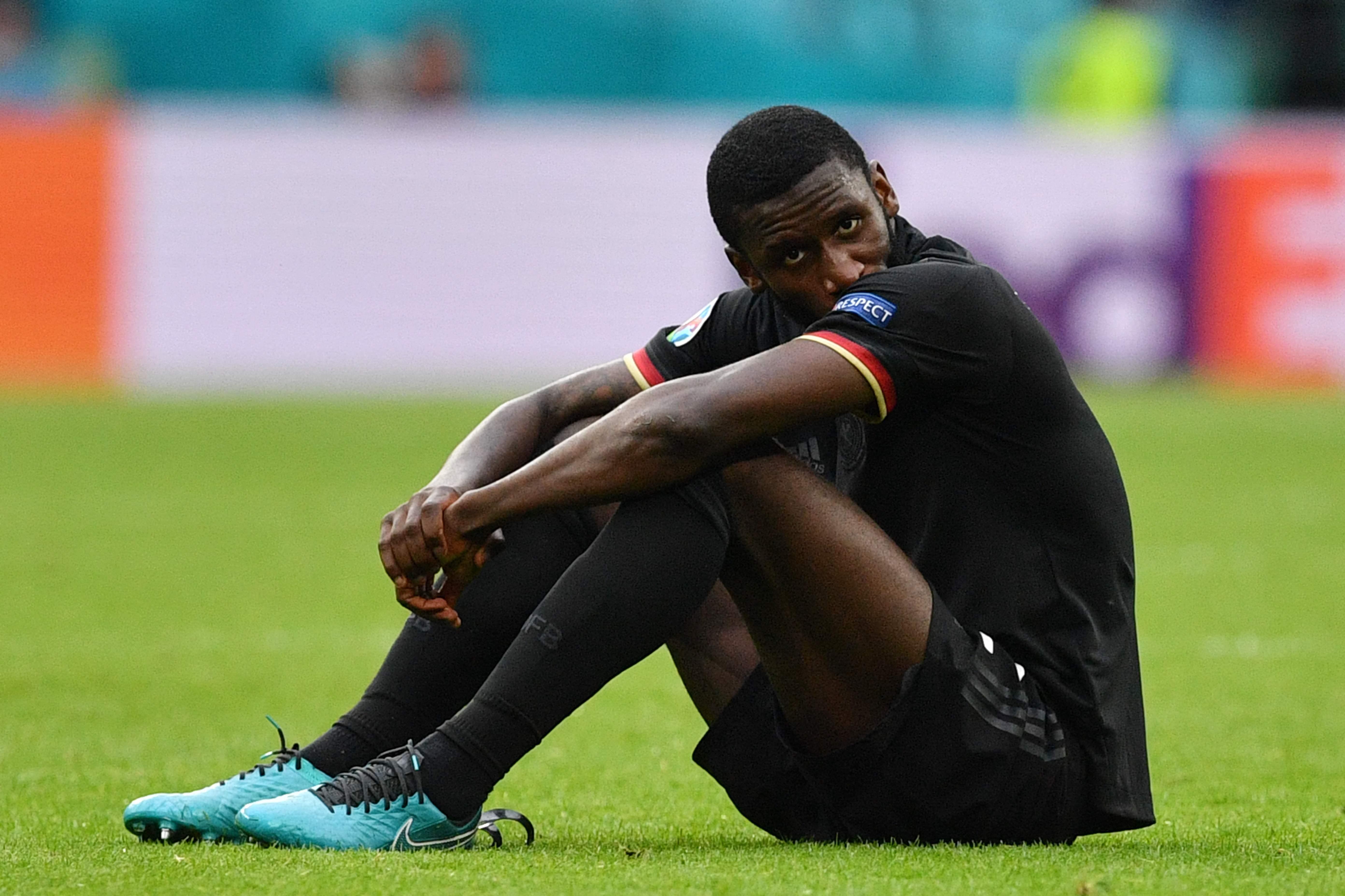 Verteidigte meist recht robust und konsequent, wirkte in seinem Tun aber auch nicht immer souverän und war für das Aufbauspiel kein Faktor.