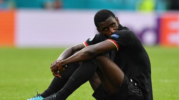 Verteidigte meist recht robust und konsequent, wirkte in seinem Tun aber auch nicht immer souverän und war für das Aufbauspiel kein Faktor.