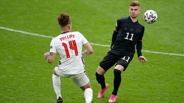 Rückte für Gnabry erstmals bei dieser EM in die Startelf, bestätigte in seiner Wahlheimat aber bei der besten deutschen Gelegenheit in der ersten Hälfte seinen Ruf als „Chancentod“, als er an Pickford scheiterte. Musste nach 68 Minuten wieder für Gnabry weichen.