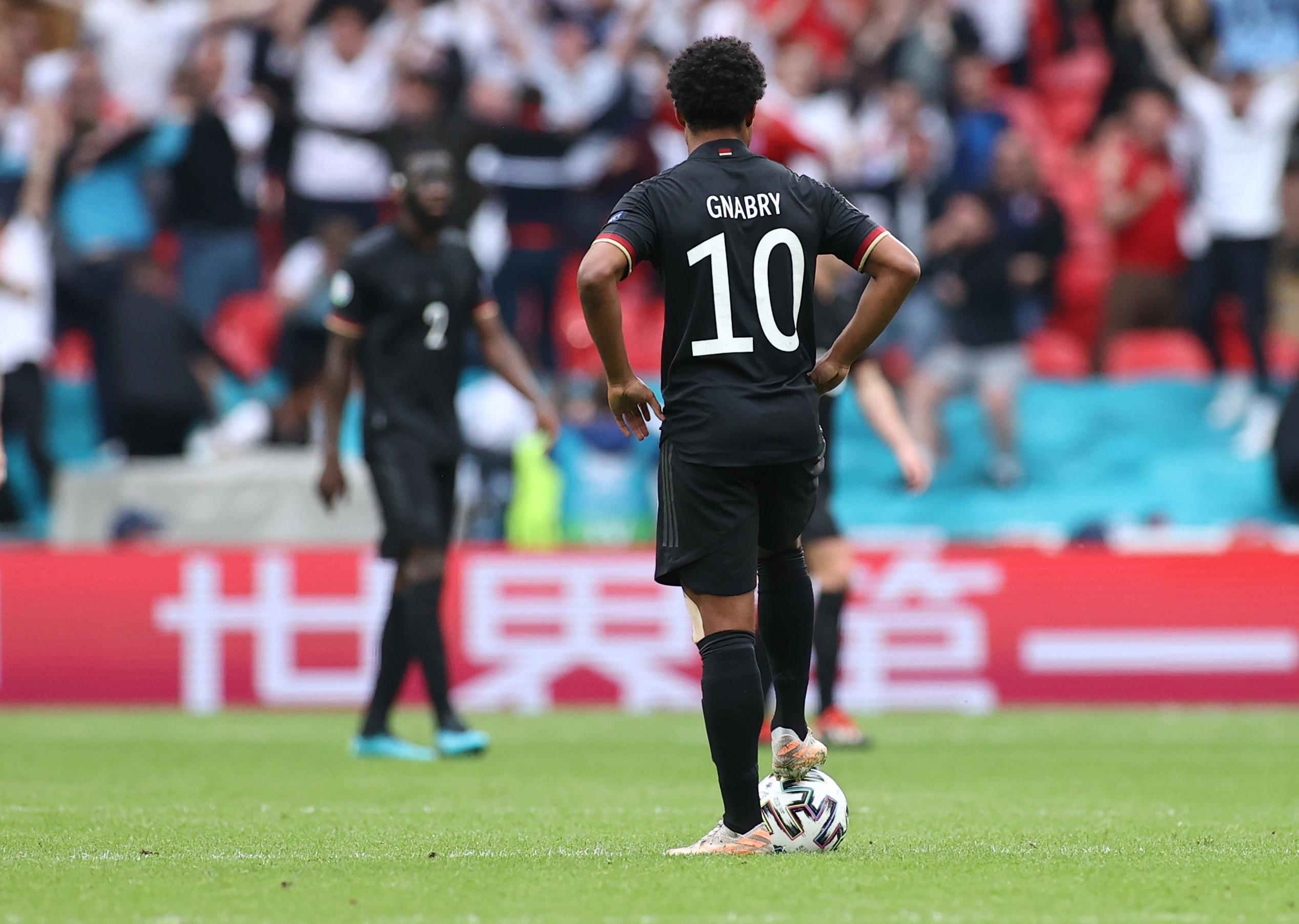 Kam nach 68 Minuten für den wirkungslosen Werner und fiel selbst lediglich durch den fatalen Ballverlust vor dem 0:2 auf.