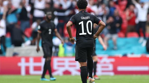 Kam nach 68 Minuten für den wirkungslosen Werner und fiel selbst lediglich durch den fatalen Ballverlust vor dem 0:2 auf.