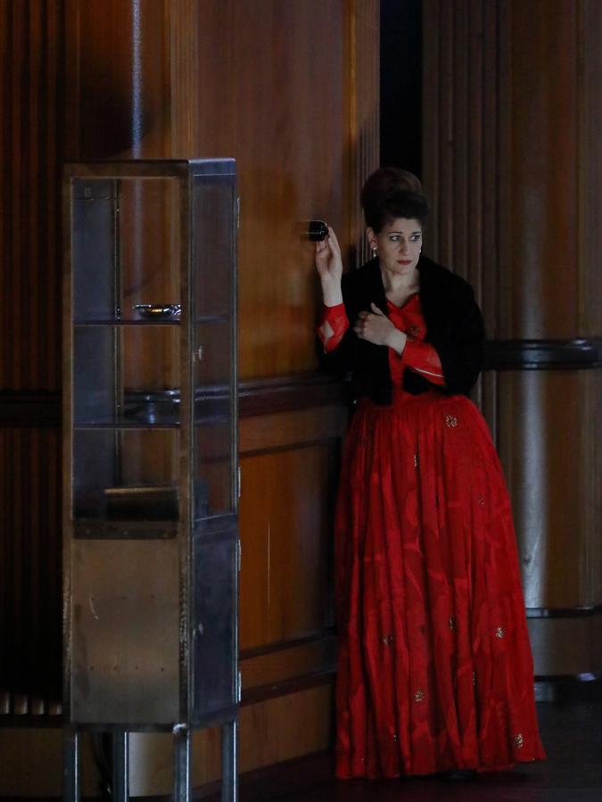 Anja Harteros zeigt in ihrem Rollendebüt Isolde als willensstarke Frau, die trotzdem in den Liebenstod geht.
Anja Harteros zeigt in ihrem Rollendebüt Isolde als willensstarke Frau, die trotzdem in den Liebenstod geht.
