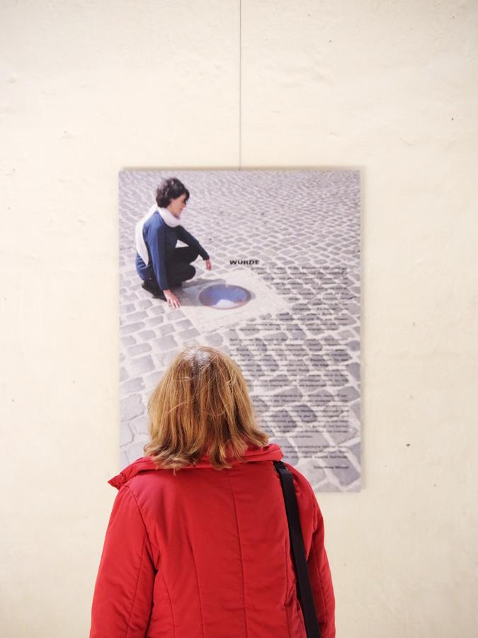 Die Ausstellung "Würdemenschen" in Jena.
