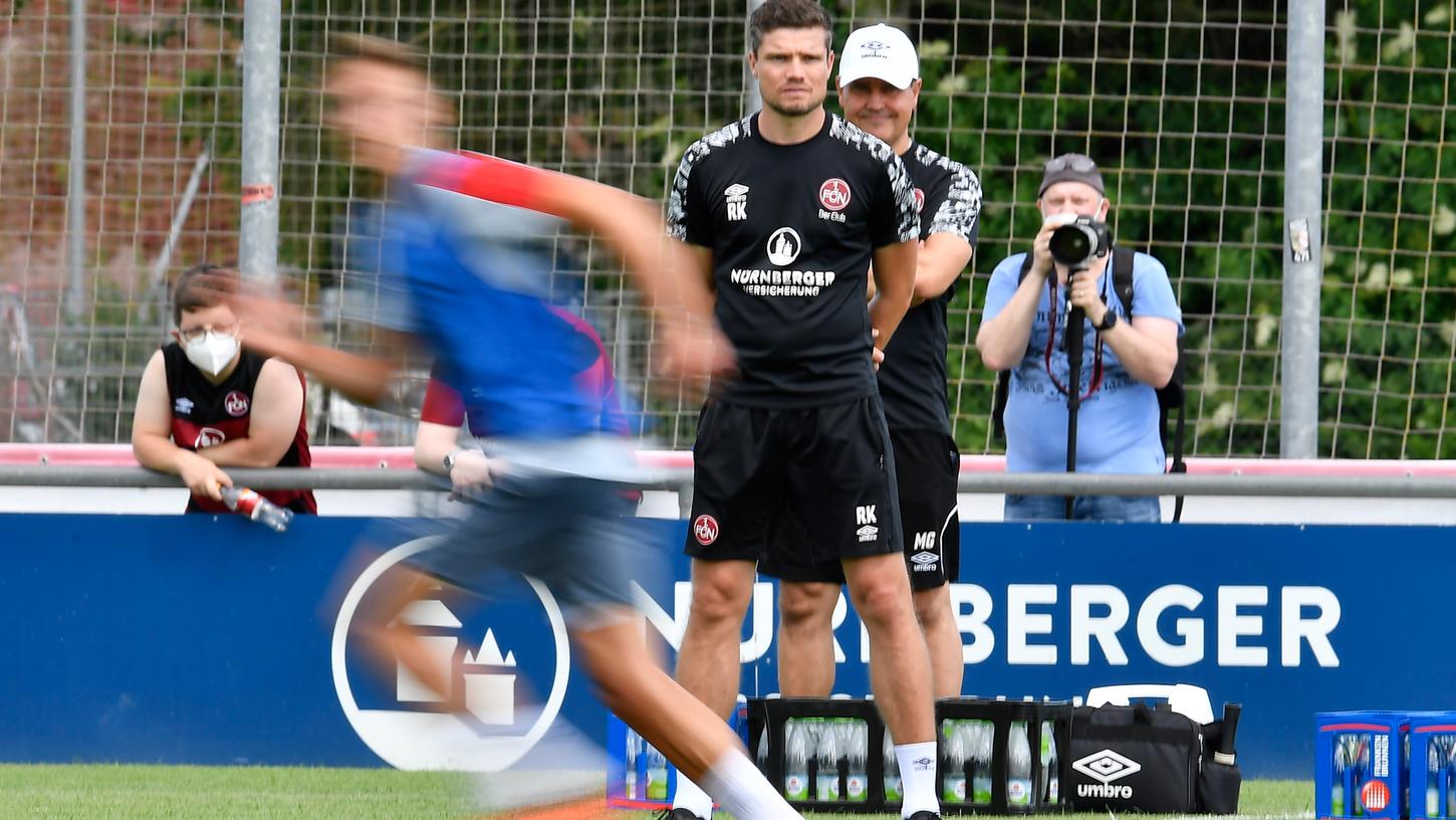 Es geht wieder los: Robert Klauß bittet zum ersten Training der Saison.