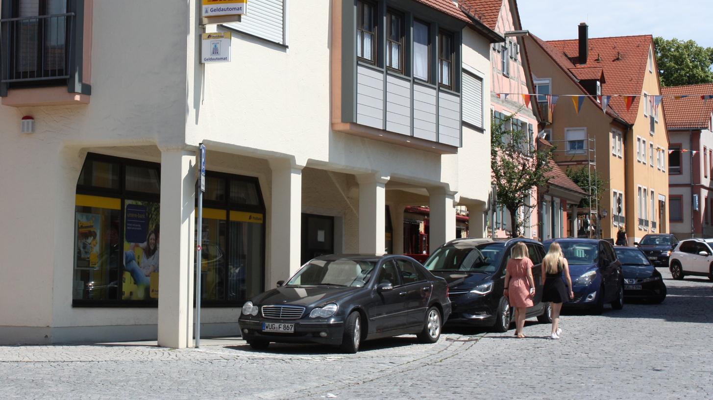 Die Postbank- und Postfiliale am Hafnermarkt soll offensichtlich im kommenden Frühjahr geschlossen werden.  