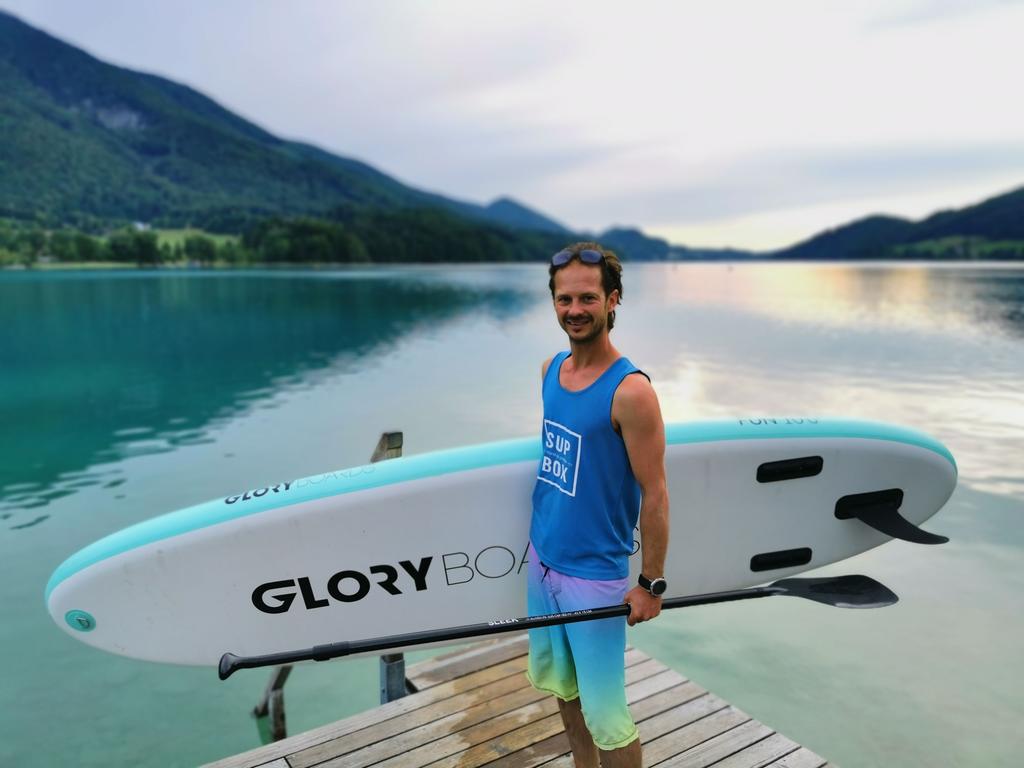 Experte für das sanfte Gleiten auf dem Wasser: Stand up Paddler Rainer Schmid.
Experte für das sanfte Gleiten auf dem Wasser: Stand up Paddler Rainer Schmid.