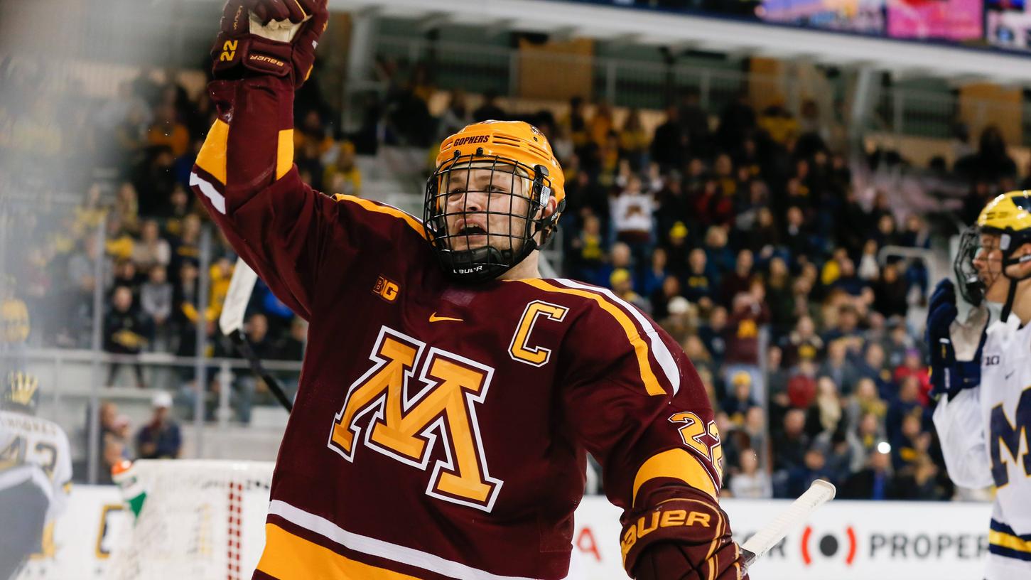 Routiniert im Jubeln: Für die Golden Gophers hat Tyler Sheehy regelmäßig getroffen.
Routiniert im Jubeln: Für die Golden Gophers hat Tyler Sheehy regelmäßig getroffen.