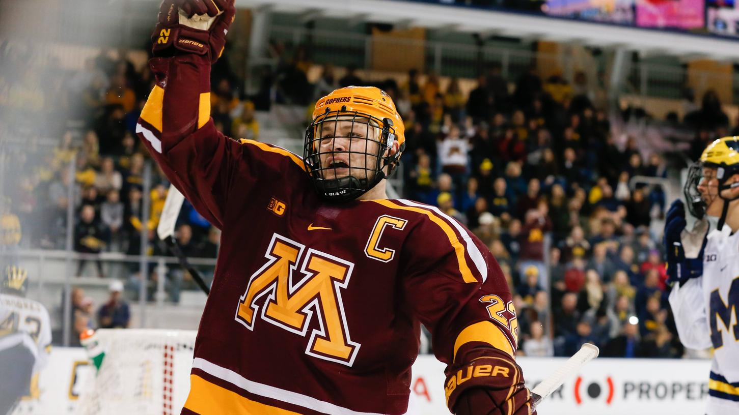 Routiniert im Jubeln: Für die Golden Gophers hat Tyler Sheehy regelmäßig getroffen. 