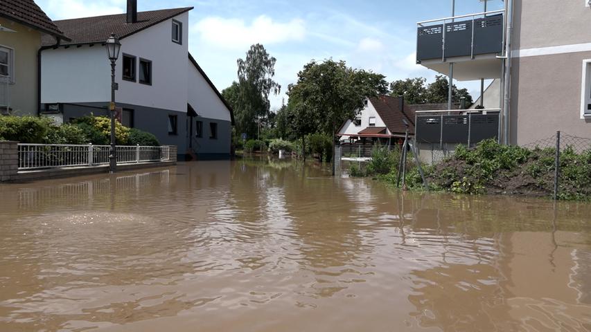 Luftbilder aus Höchstadt und Umgebung: Das ganze Ausmaß des Aisch-Hochwassers